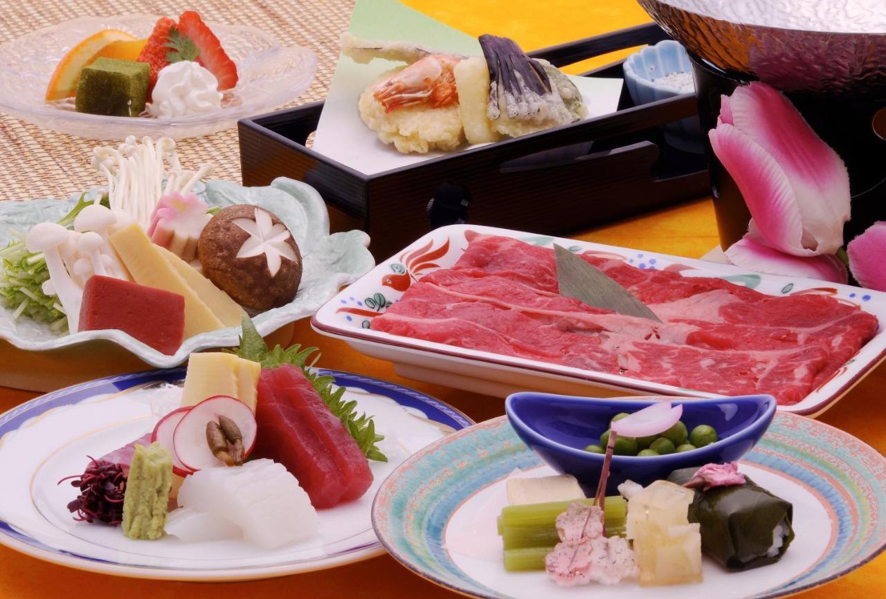 Crefeel Koto Higashiomi Bagian luar foto